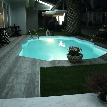 Ξενοδοχείο Cariatis