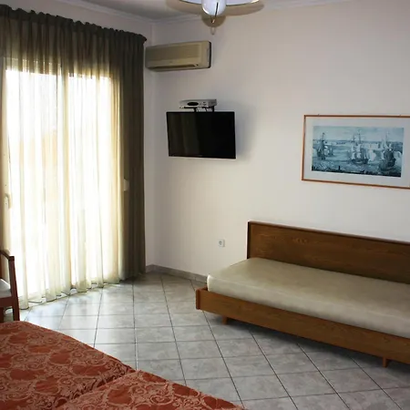 Ξενοδοχείο Cariatis