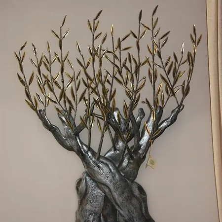 Cariatis فندق 2*