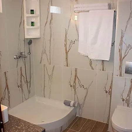 Hotel Cariatis
