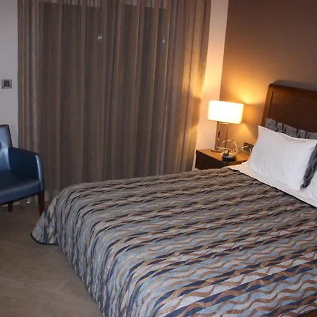 Hotel Cariatis 2*