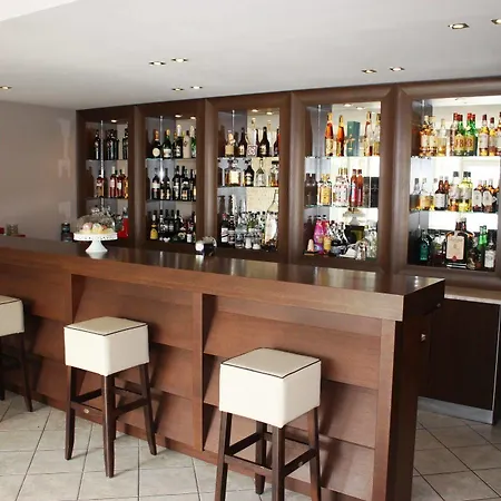 Hotel Cariatis
