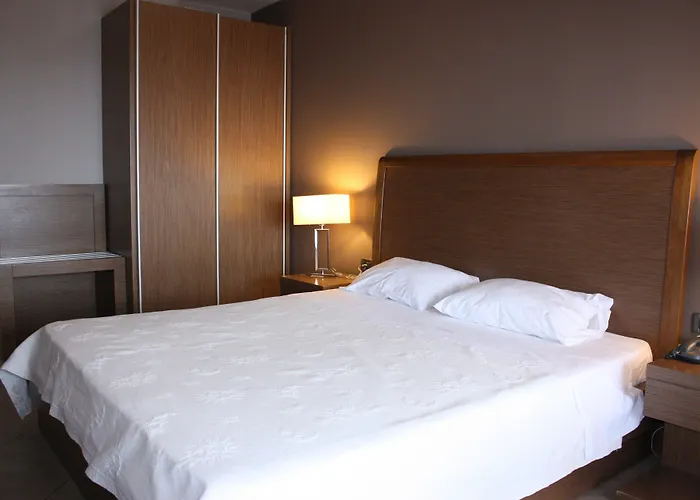Hotel Cariatis 2*
