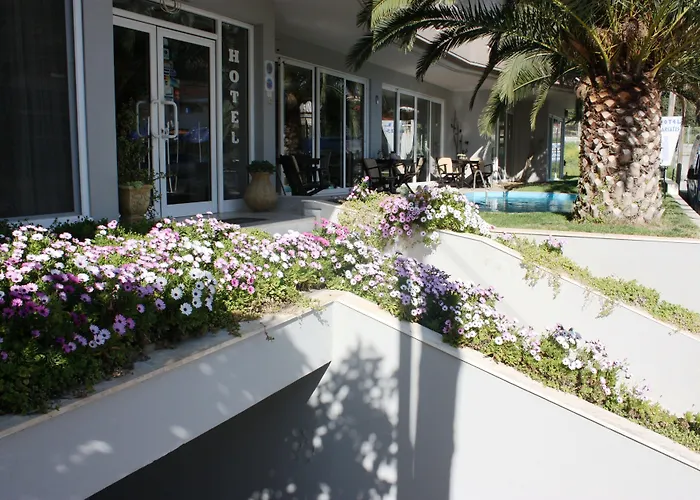 Cariatis Hotel 2*